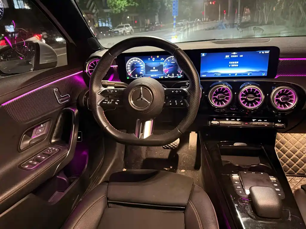 Mercedes-Benz A-Class — миниатюра 5