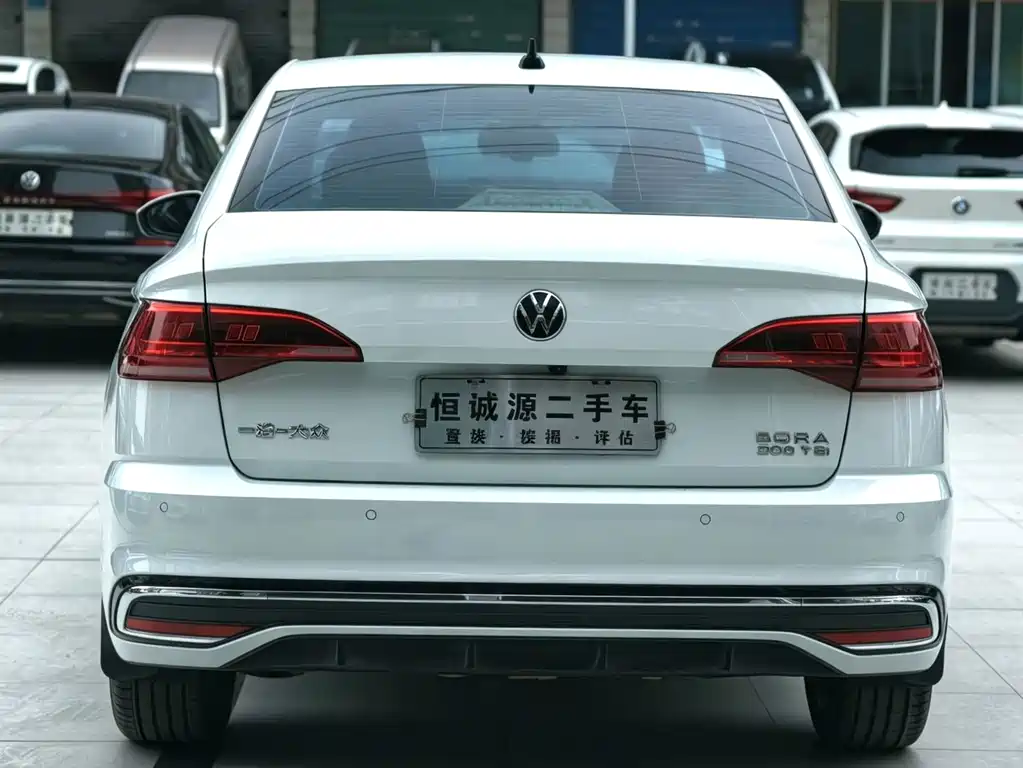 Volkswagen Bora — миниатюра 3