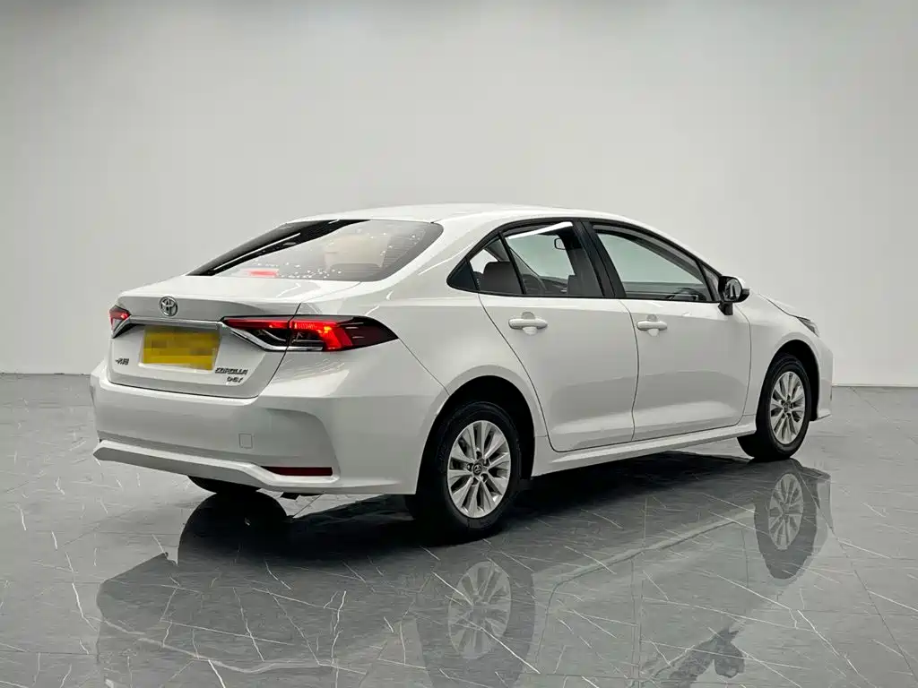 Toyota Corolla — миниатюра 6
