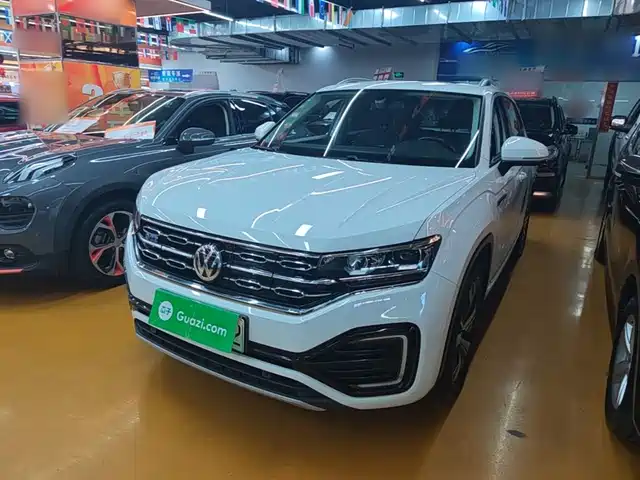 Volkswagen Tharu
