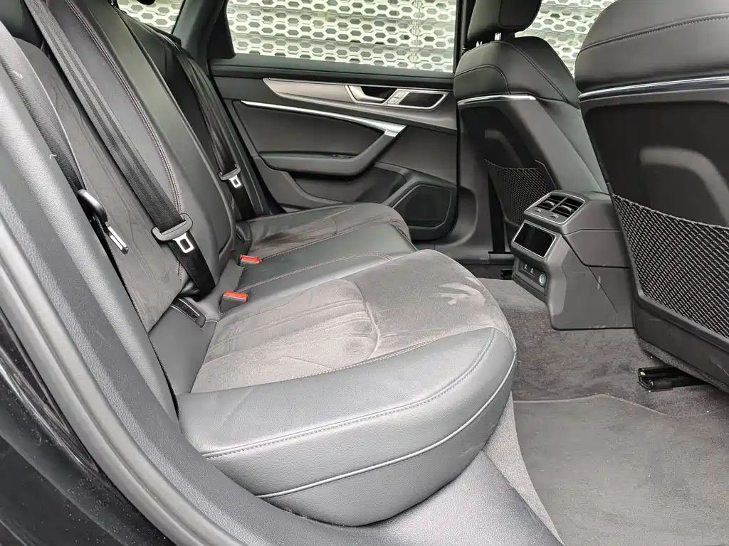 Audi A6L 2024 45 TFSI