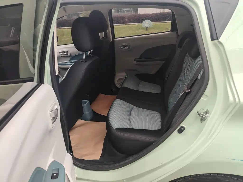 Changan Benben E-Star — миниатюра 9