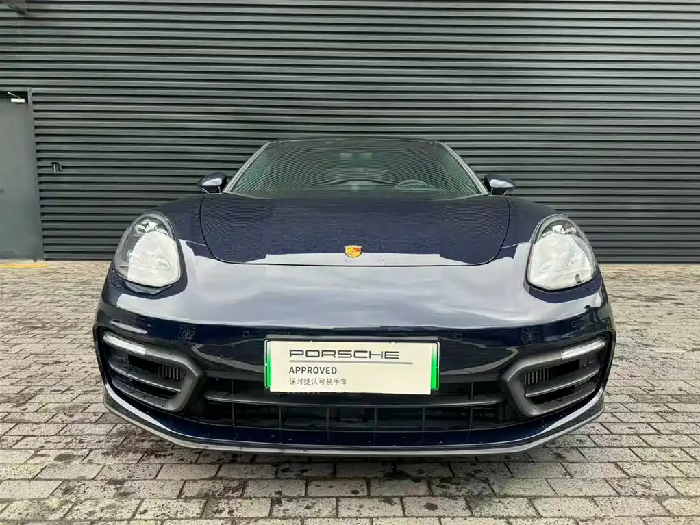PORSCHE PANAMERA NEW ENERGY