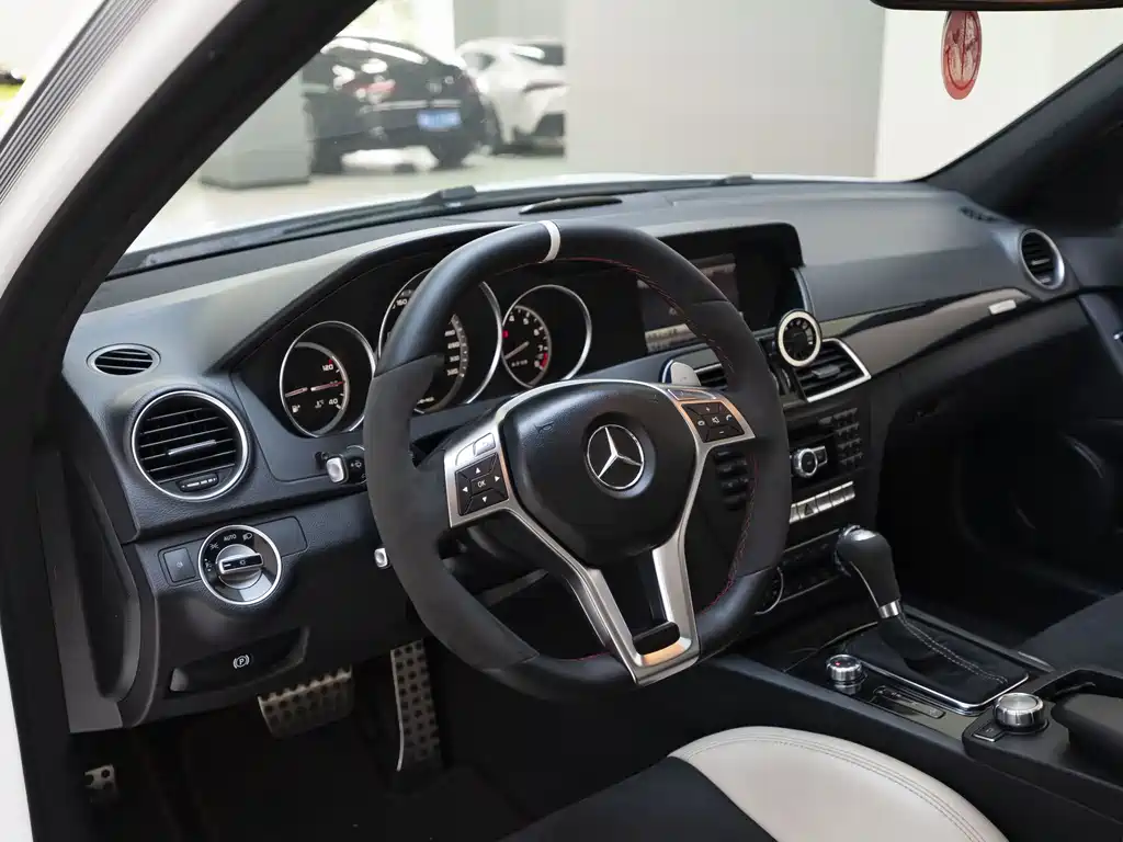 Mercedes-Benz C-Class A MG C AMG 2014 AMG C 63 Edition 507