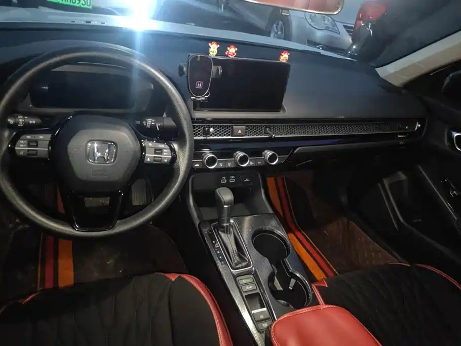 Honda Civic — миниатюра 12