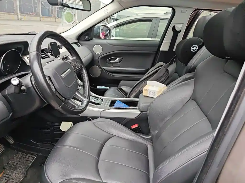 Land Rover Evoque — миниатюра 16