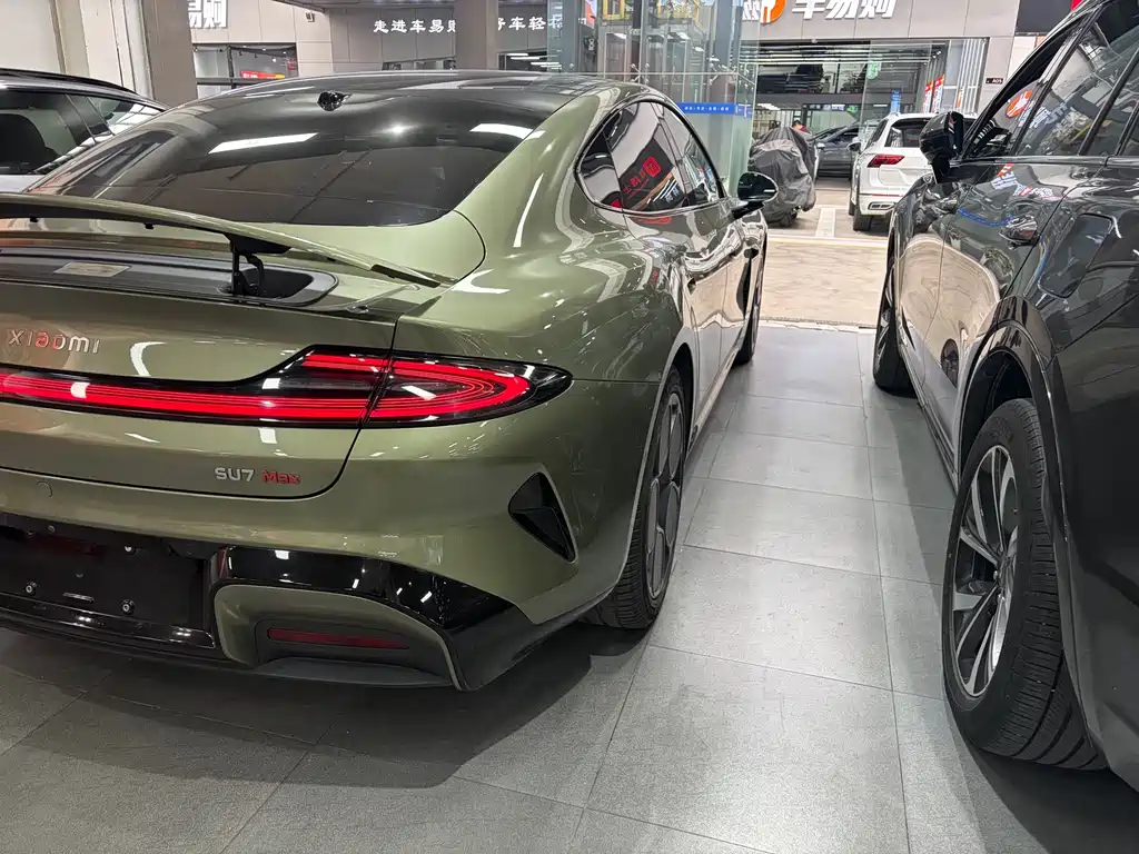 XIAOMI CAR XIAOMI SU7