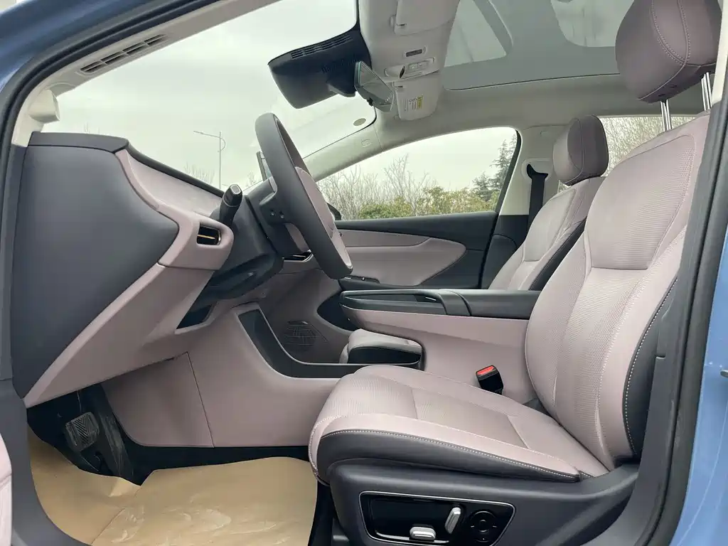 Hongqi HONGQI TIANGONG 05