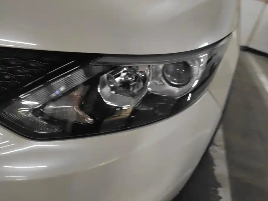 Nissan Qashqai — миниатюра 5