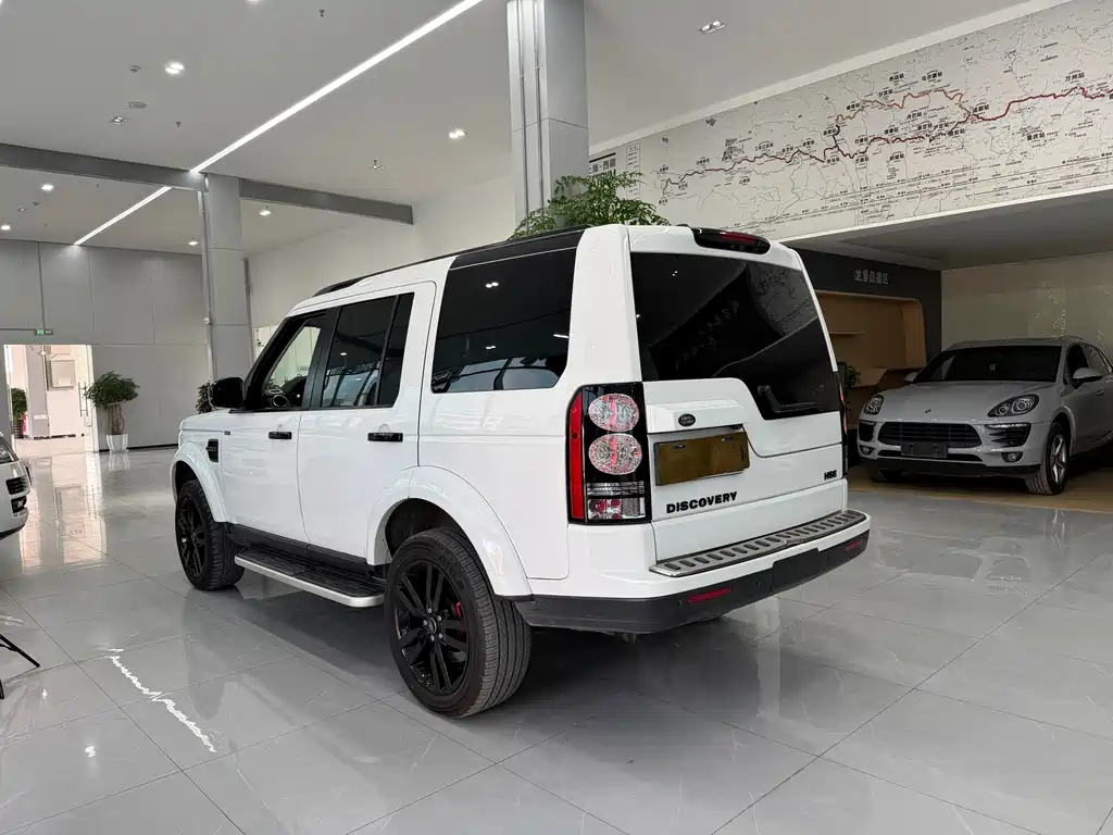 Land Rover Discovery 2014 3.0 SC V6 HSE Luxury