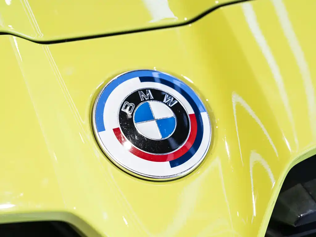 BMW M4 2022 M4