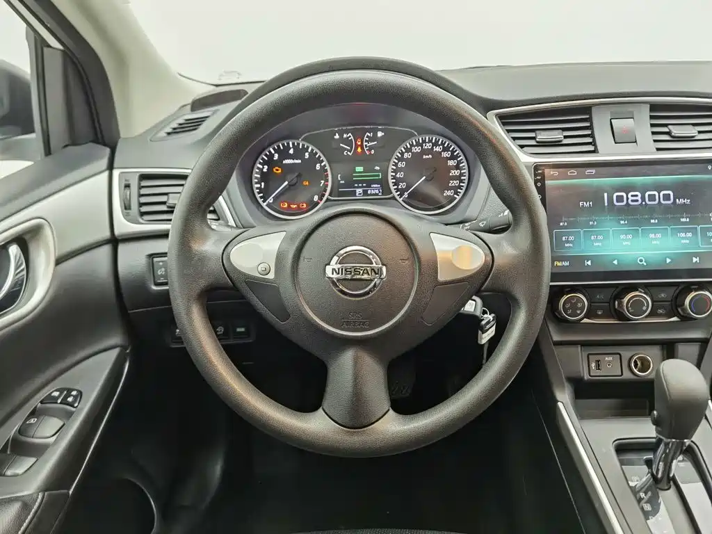 Nissan Sylphy — миниатюра 11