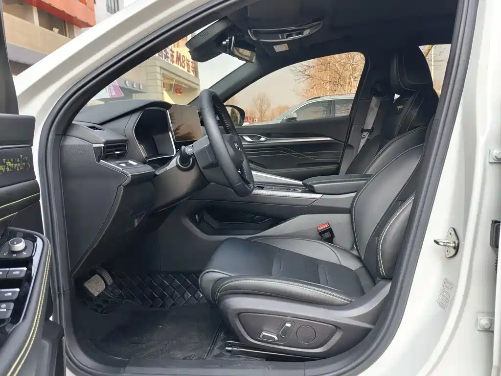 GEELY AUTOMOBILE XINGRUI