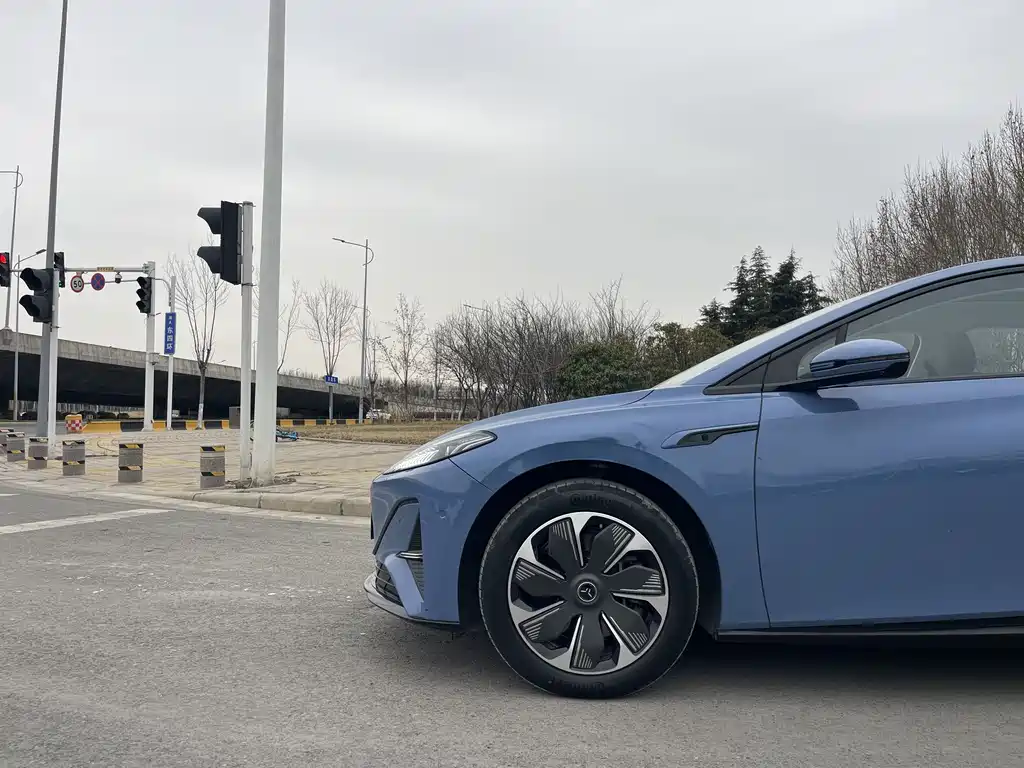 Hongqi HONGQI TIANGONG 05