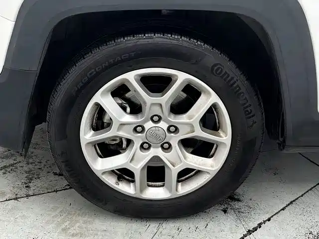 Jeep Renegade — миниатюра 5