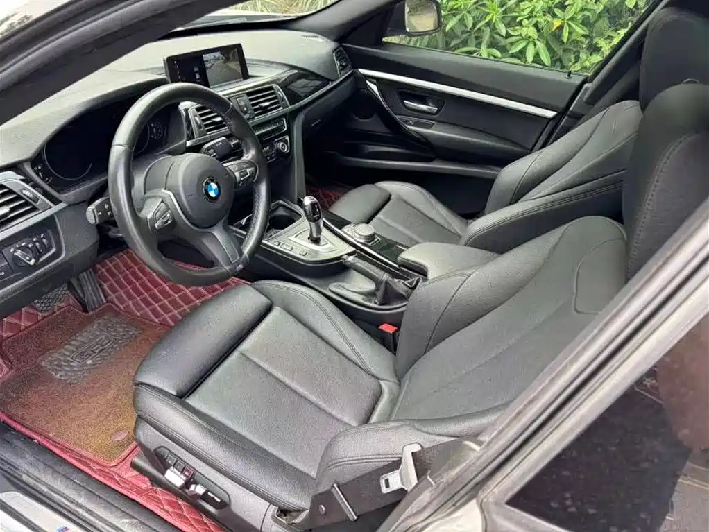 BMW 3 Series GT 3 GT 2019 320i M Sport