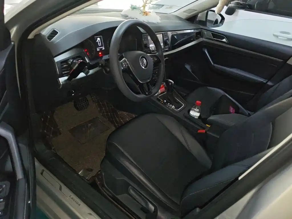Volkswagen Lavida — миниатюра 14