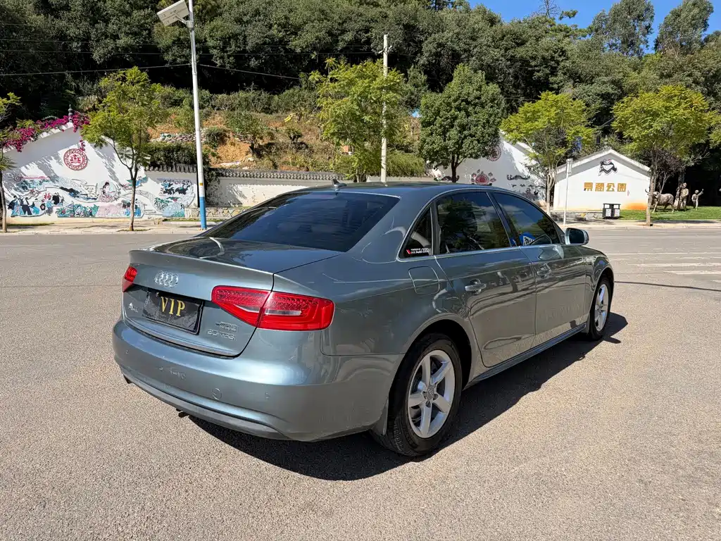 Audi A4L — миниатюра 4