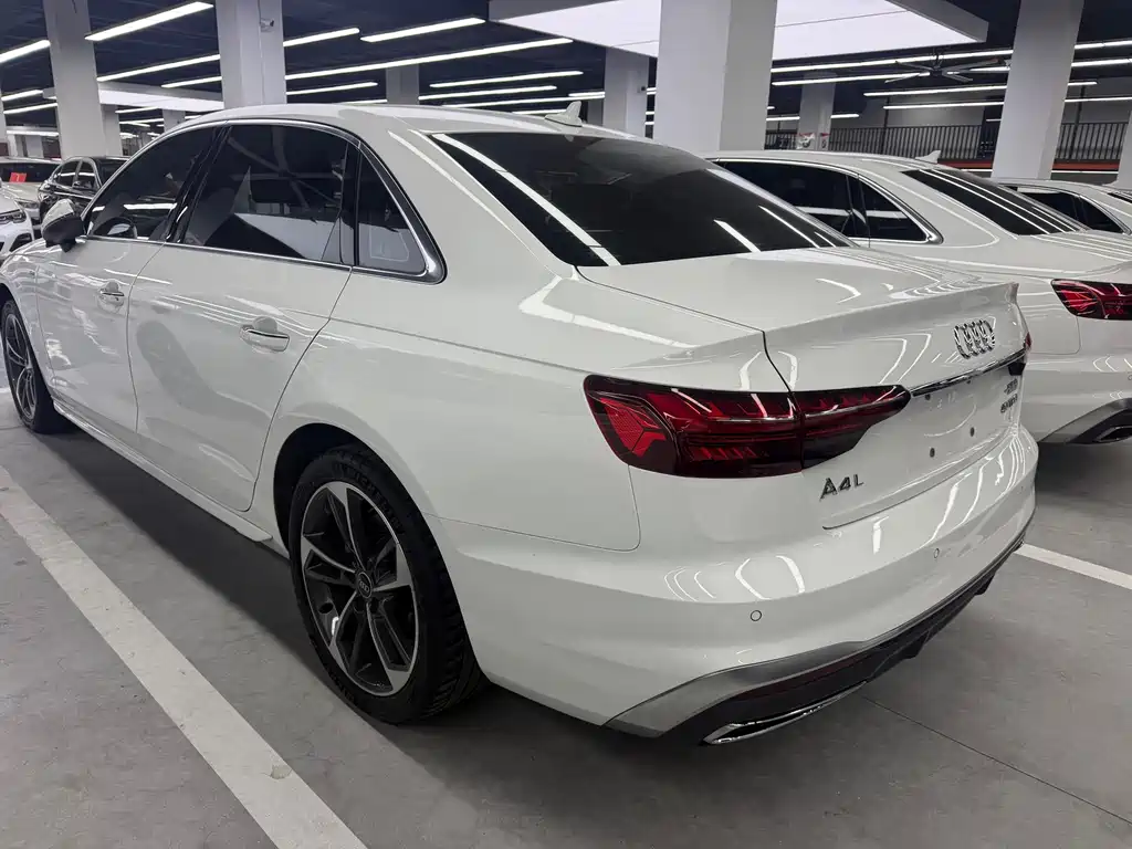 Audi A4L — миниатюра 19