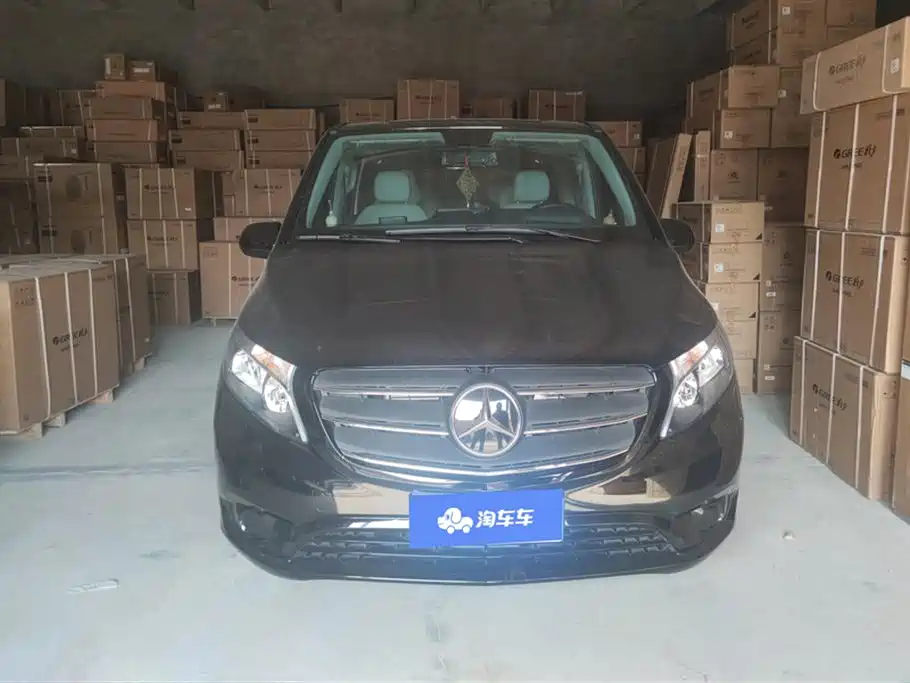 MERCEDES-BENZ VITO