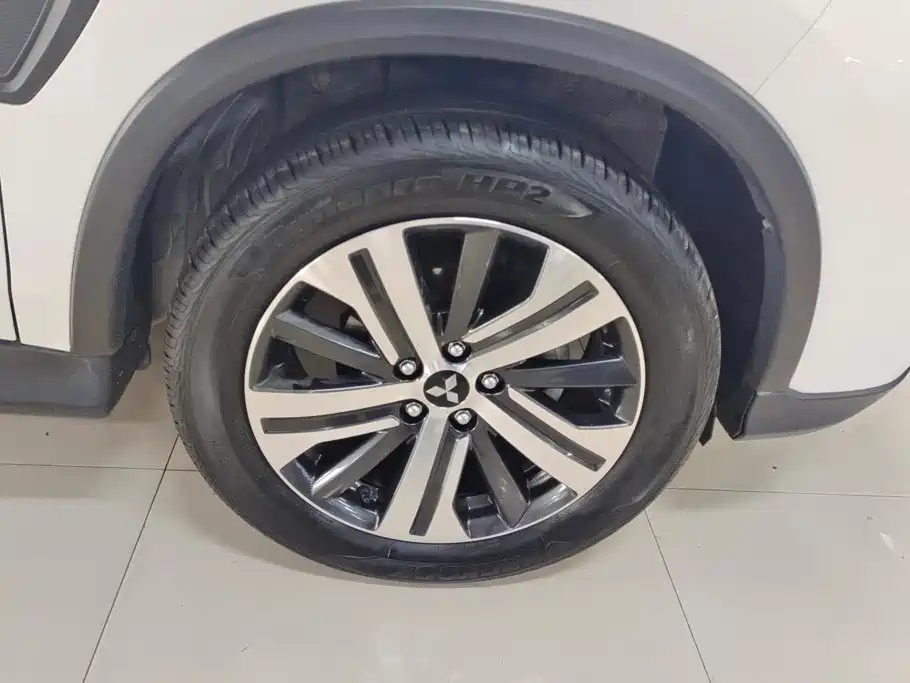 Mitsubishi ASX — миниатюра 6
