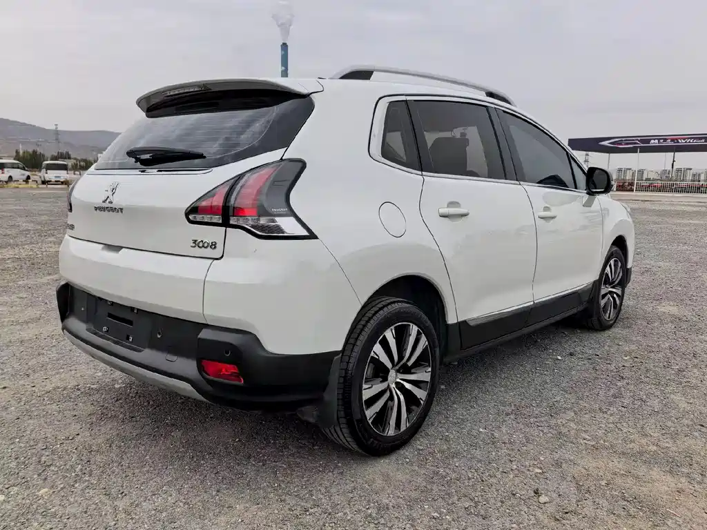 Peugeot 3008 — миниатюра 6