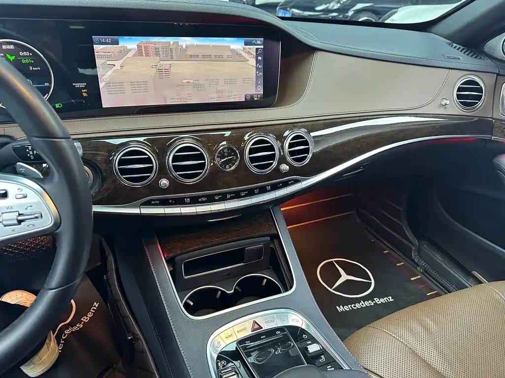 MERCEDES-BENZ S CLASS