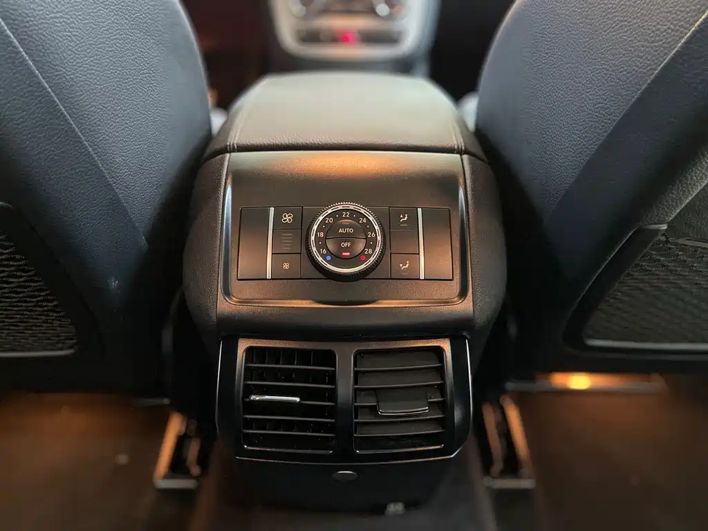 Mercedes-Benz R-Class — миниатюра 12