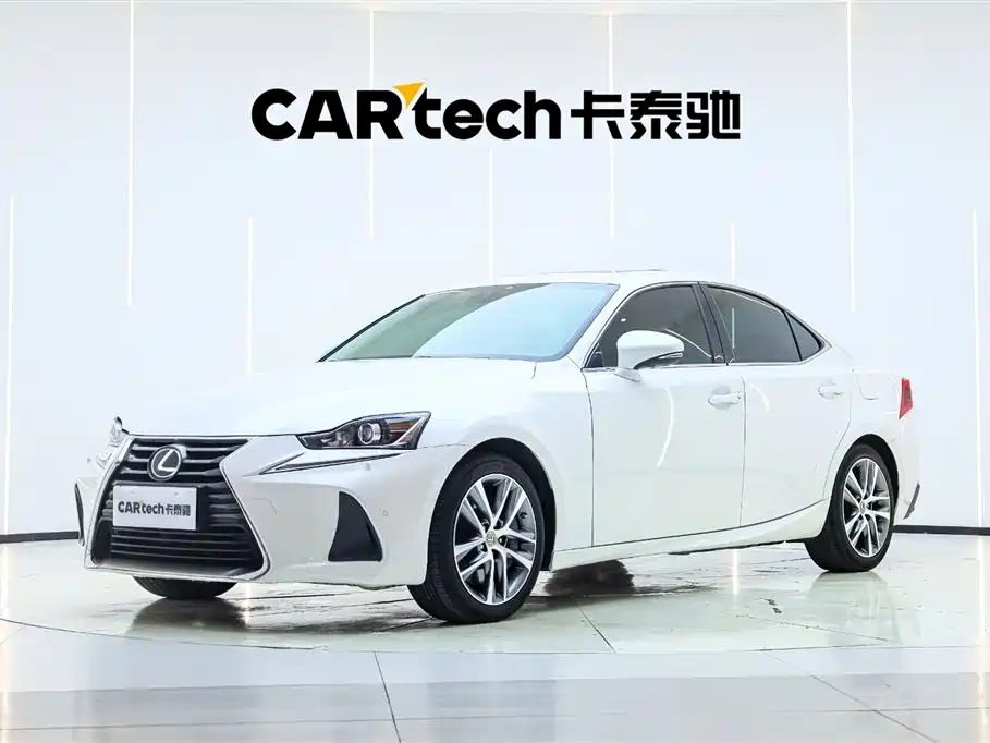 Купить Lexus IS