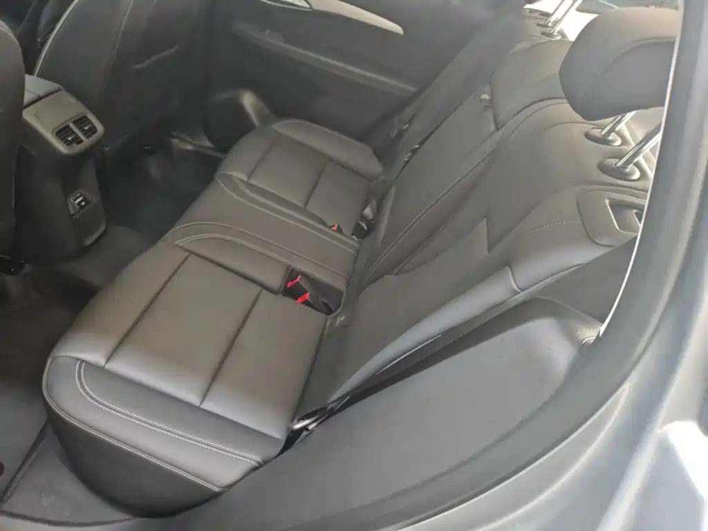Buick Envision Plus — миниатюра 17