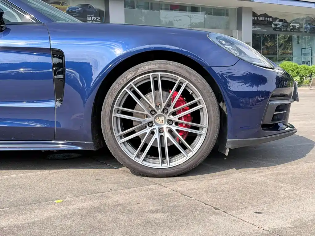 Porsche Panamera — миниатюра 9