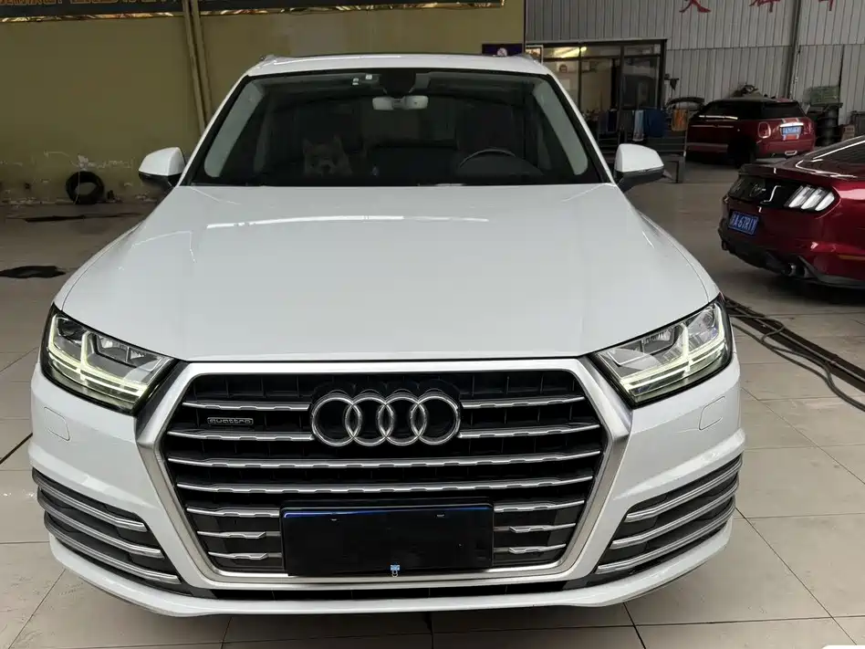 Audi Q7 2016 40 TFSI S line Sport