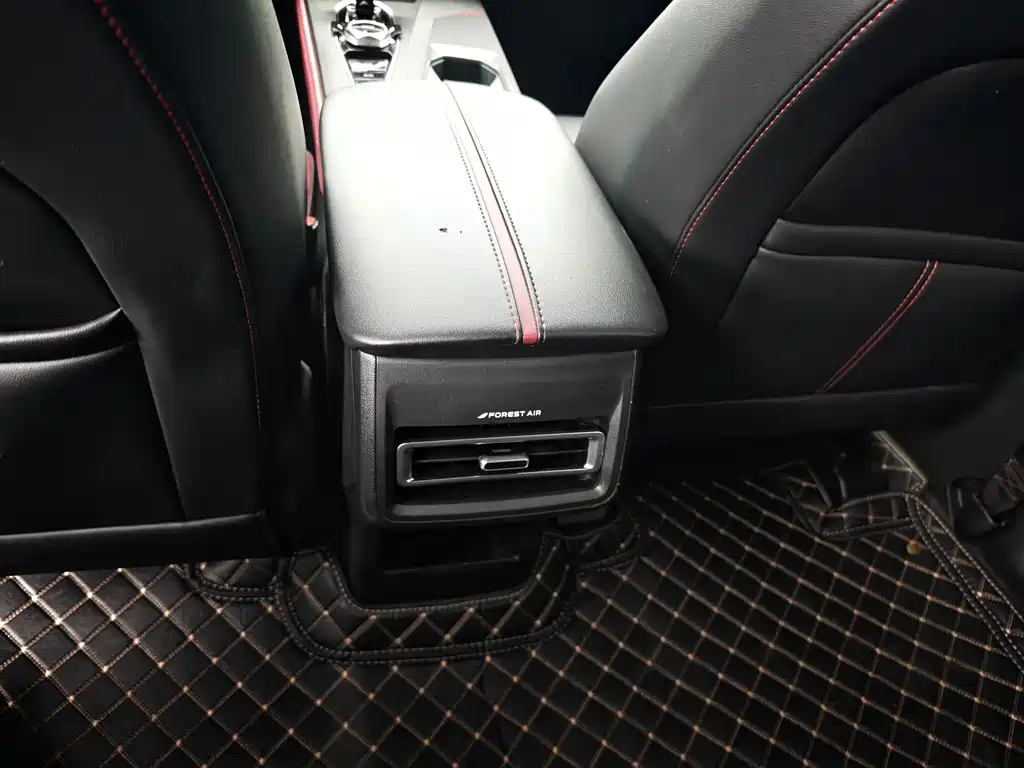 CHANGAN CHANGAN AUCHAN Z6