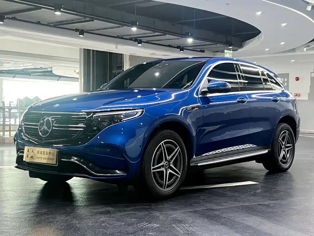 MERCEDES-BENZ EQC