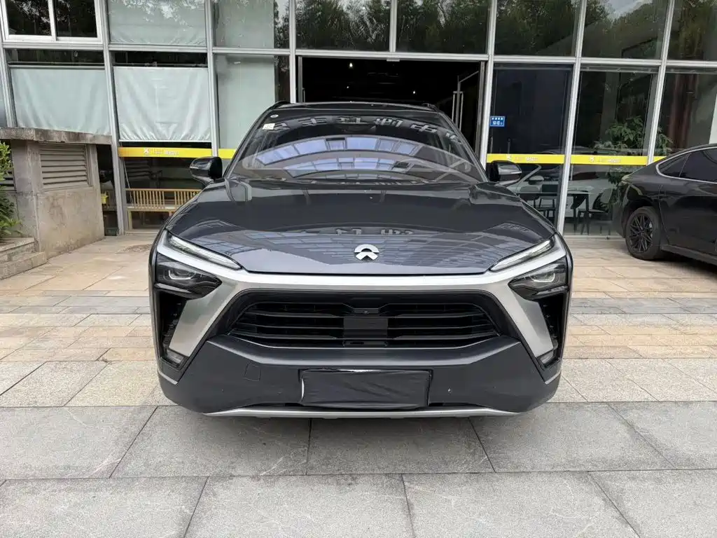 NIO ES8 — миниатюра 2