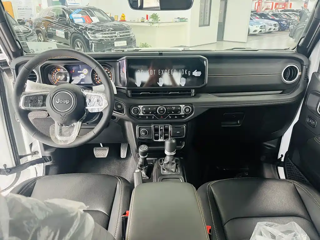 Jeep Wrangler — миниатюра 6