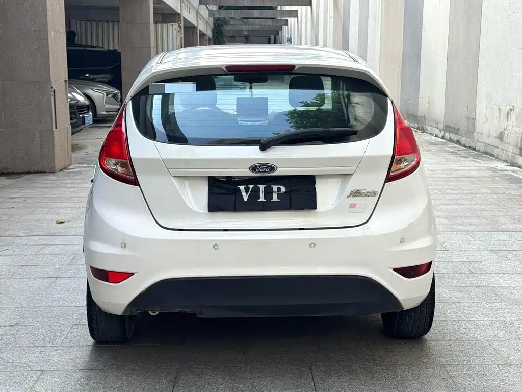 Ford Fiesta — миниатюра 5
