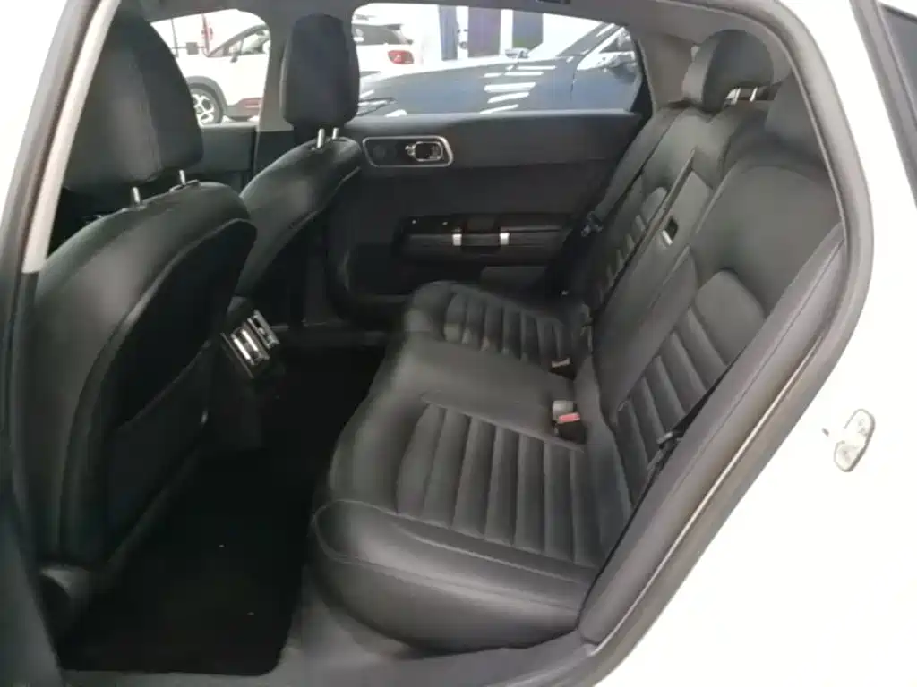 Citroen C6 — миниатюра 17