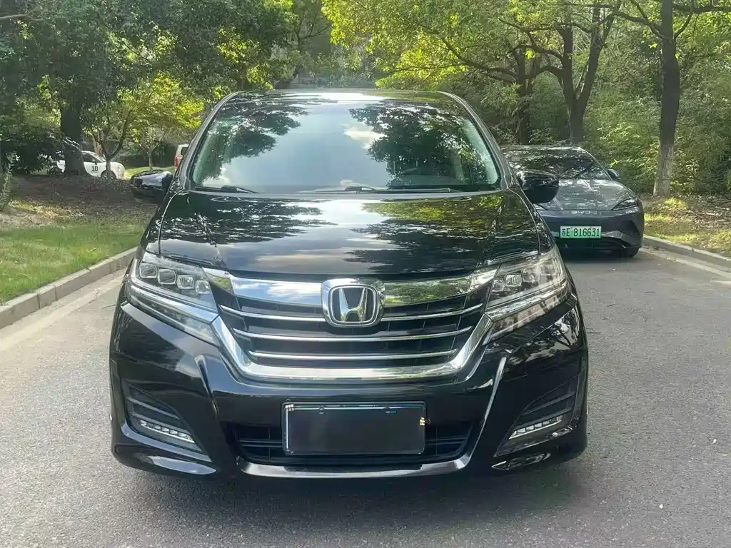 Honda Elysion — миниатюра 2