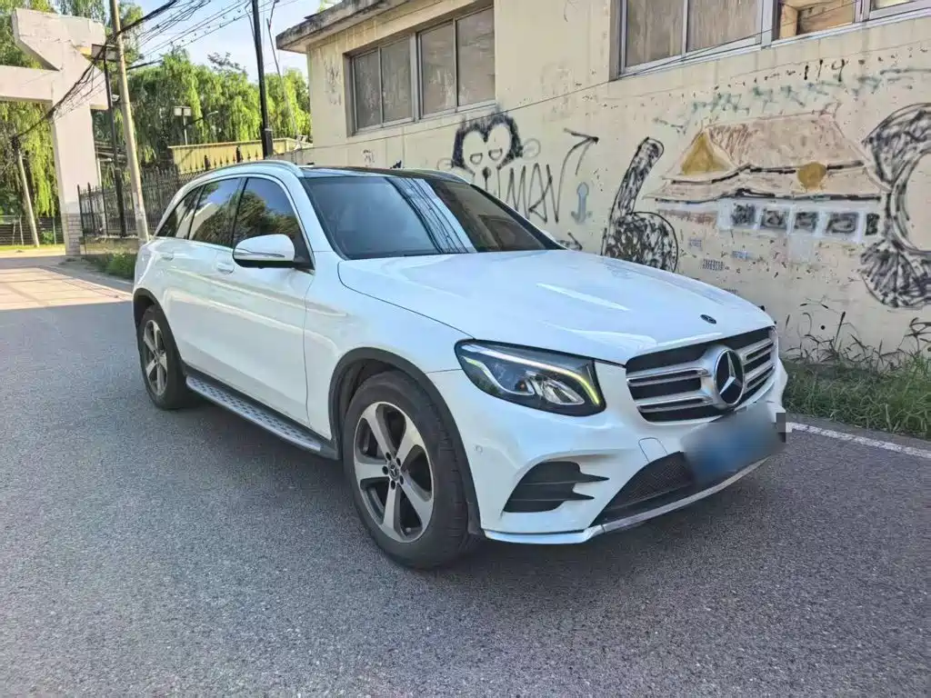 Mercedes-Benz GLC 2017 GLC 260 4MATIC Luxury