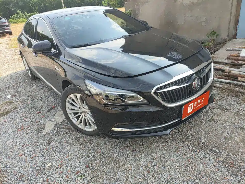 Buick LaCrosse — миниатюра 5