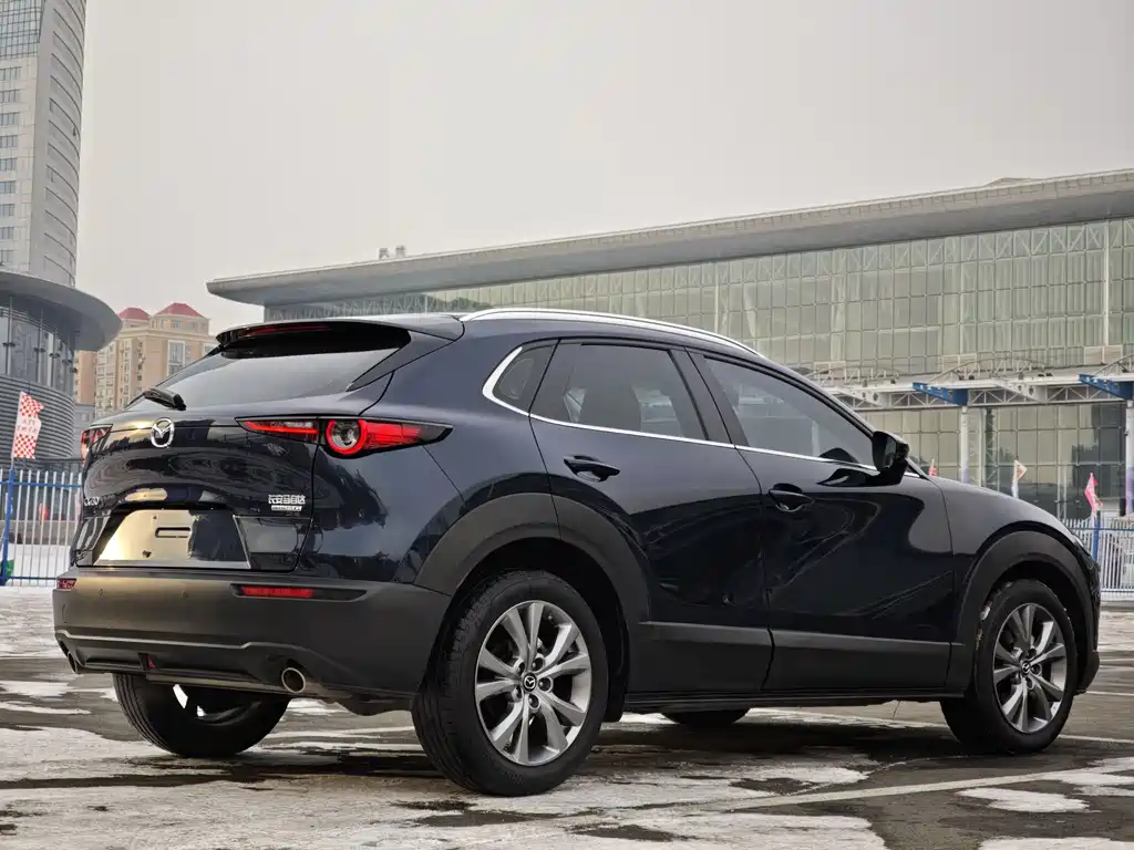 MAZDA CX 30