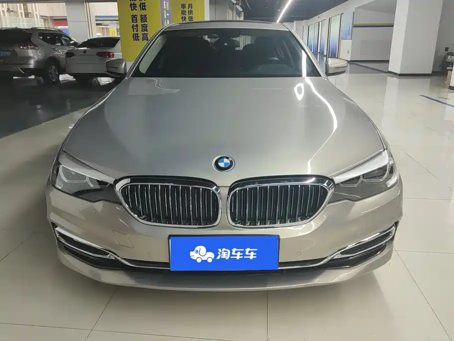 BMW 5 Series — миниатюра 2