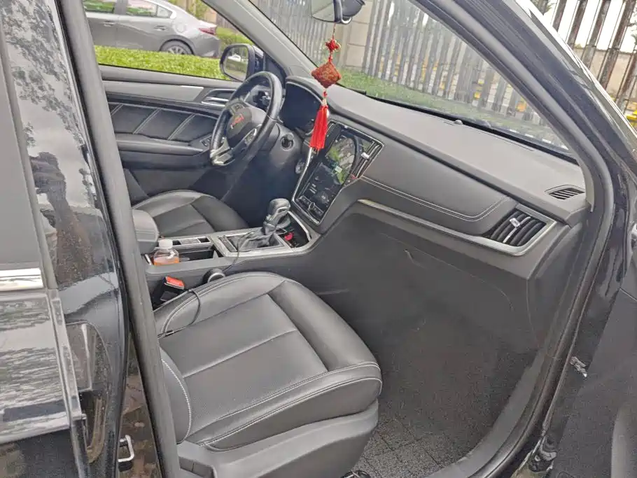 Roewe RX5 — миниатюра 8