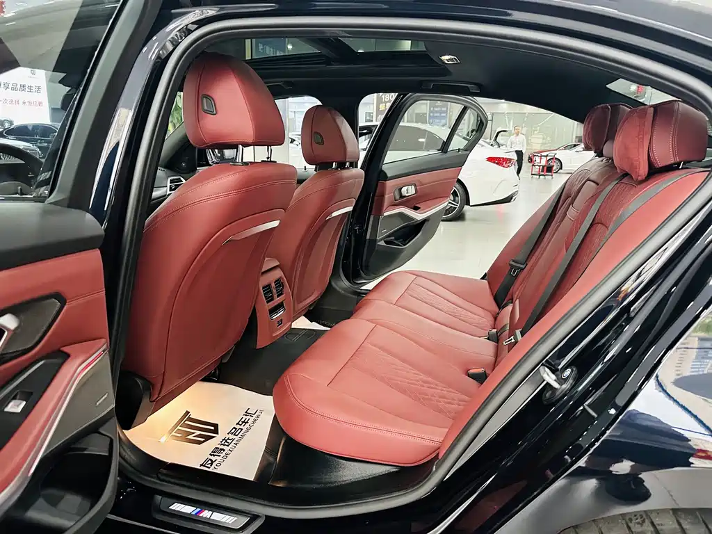BMW 3 Series — миниатюра 5