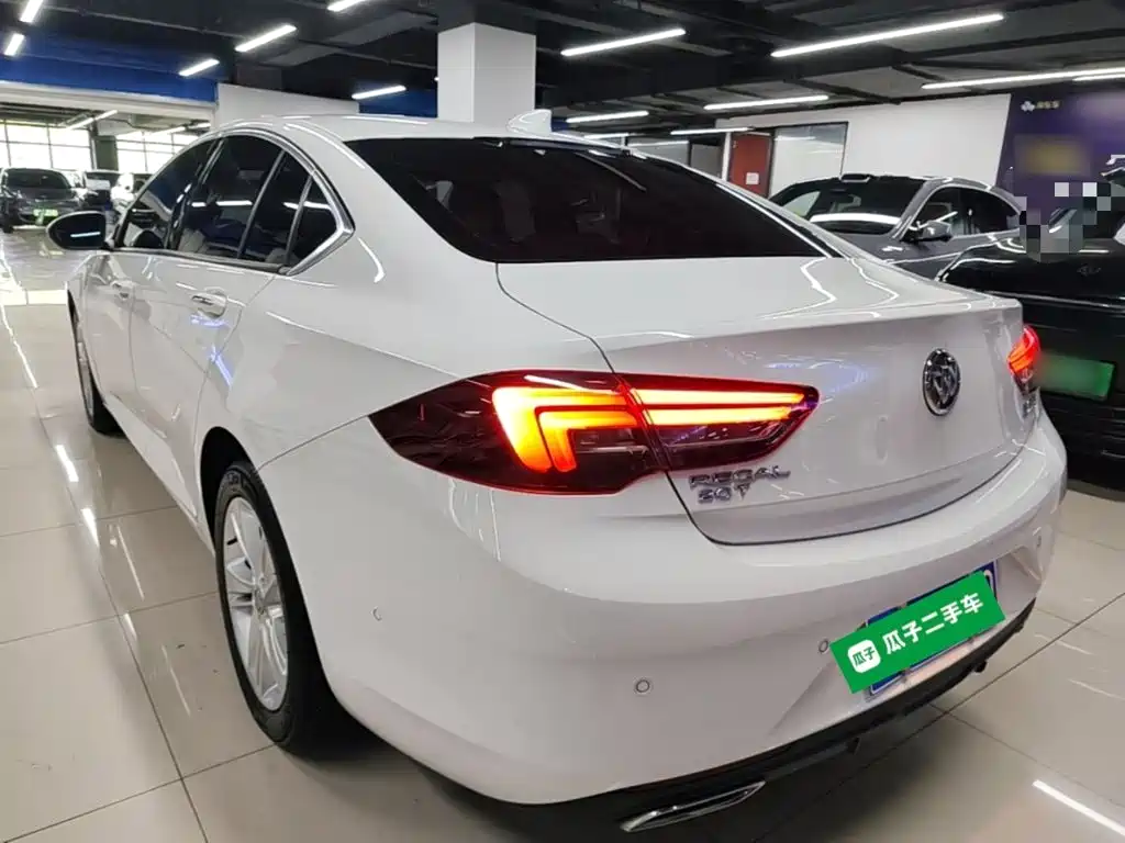Buick Regal — миниатюра 5