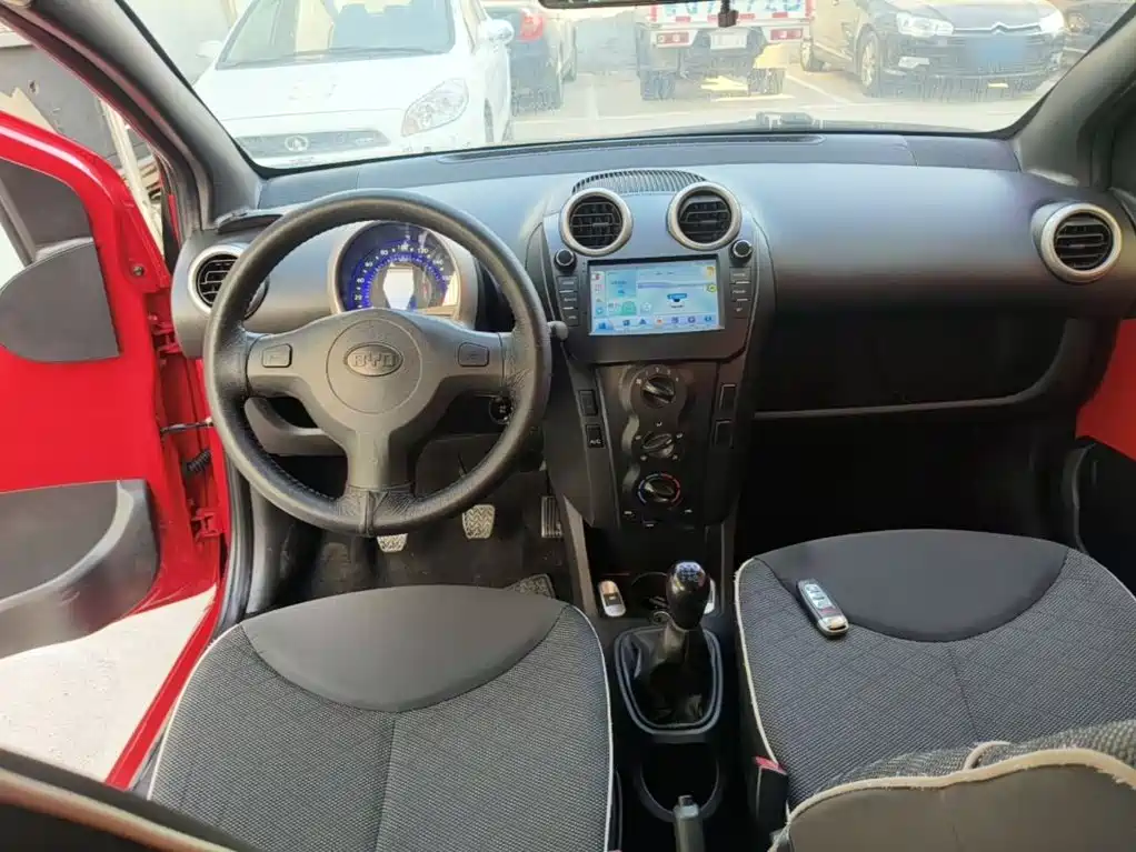 BYD F0 — миниатюра 10