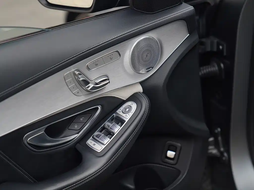 MERCEDES-BENZ C CLASS AMG