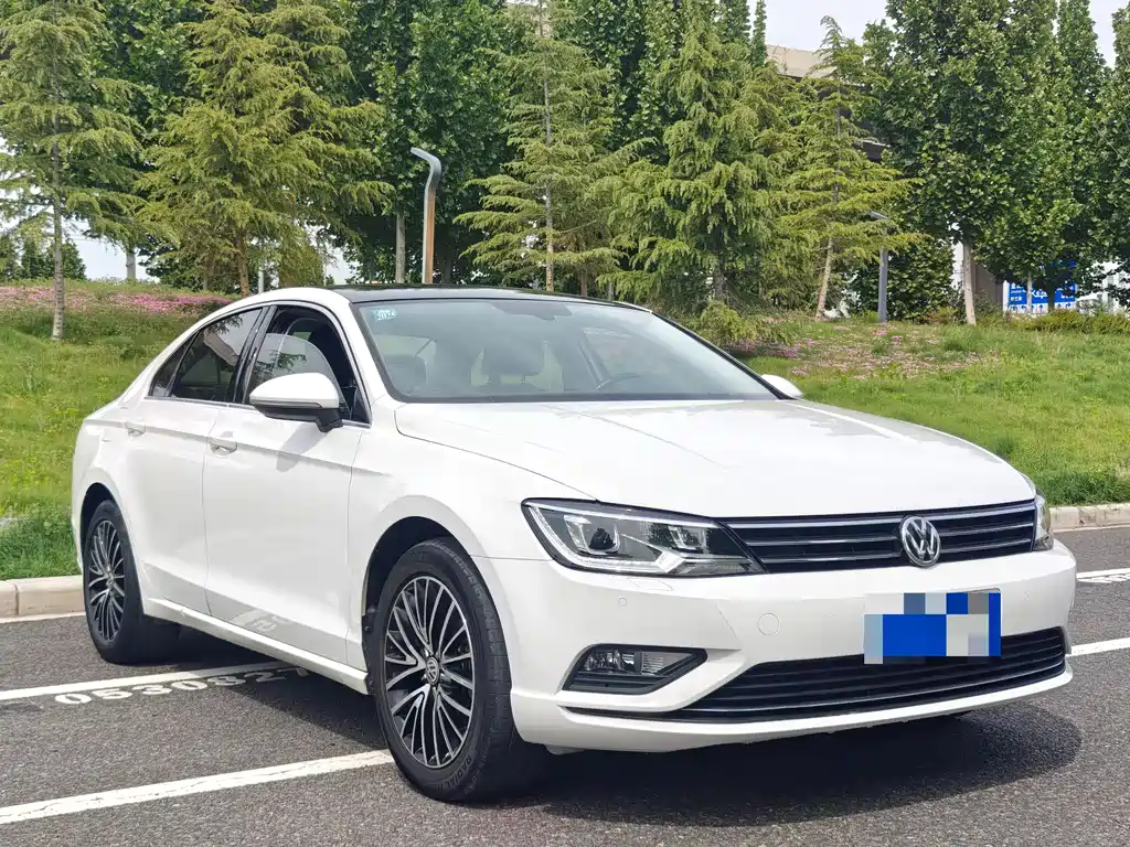 Volkswagen Lamando 2017 280TSI DSG Luxury