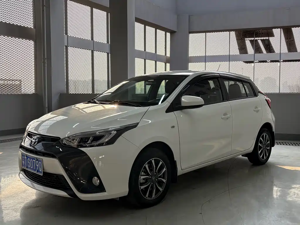TOYOTA YARIS L ZHIXUAN